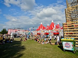 Festivalový areál se nachází na ostrov v centru Budapeti. Jeho výhodou je...