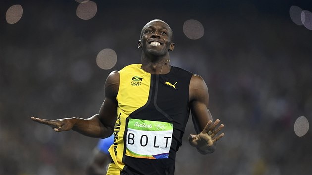 SMV KRLE. Usain Bolt potet za sebou vyhrl olympijskou stovku.