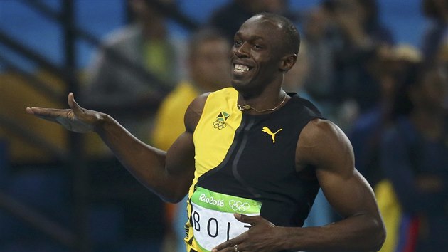 HATTRICK. Usain Bolt potet za sebou vyhrl olympijskou stovku.