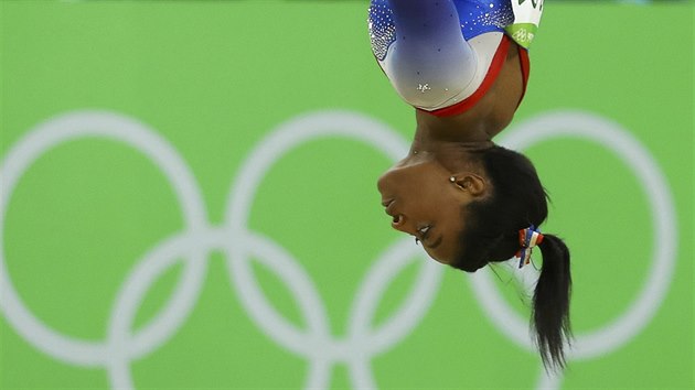 Americk gymnastka Simone Bilesov v prostn na olympid v Riu de Janeiru