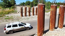 Most na silnici mezi Vintí�ovem a Lomnicí na Sokolovsku, jeho� rekonstrukce je...