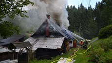 koda zpsobená poárem byla odhadnuta na 900 tisíc korun.