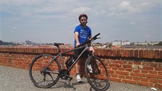 Trochu kopcovitého terénu jsem si u�il cestou na Vy�ehrad a Podolí.