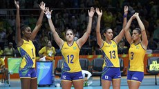 SMUTNÉ BRAZILKY V OLYMPIJSKÉM TURNAJI KON�Í. T�etí zlato za sebou ve volejbalu...