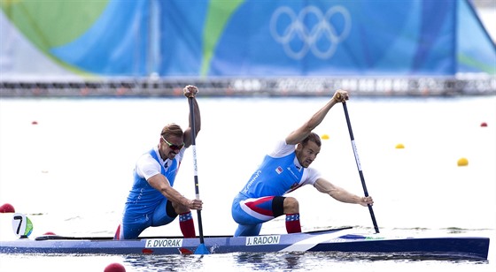 Deblkanoisté Jaroslav Rado a Filip Dvoák skonili ve finále olympijského...