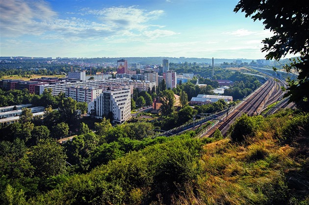 Původní duch sídliště Invalidovna musí zůstat, říkají místní o propojení s nábřežím