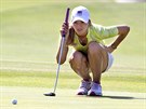Golfistka Klára Spilková te green v úvodním kole olympijského turnaje.