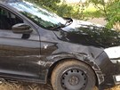 V pondlí ráno policie zasahovala u nehody auta nedaleko obce Zlonice na...