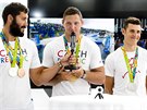 Luká Krpálek (uprosted) se chlubí zlatou olympijskou medailí z Ria. Josef...