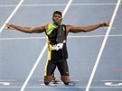 JSEM KRÁL, JSEM NESMRTELNÝ. Usain Bolt slaví triumf ve tafet na 4x100 metr v...