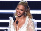 Beyoncé se sokou za Video roku na pedávání cen hudební televize MTV (New...