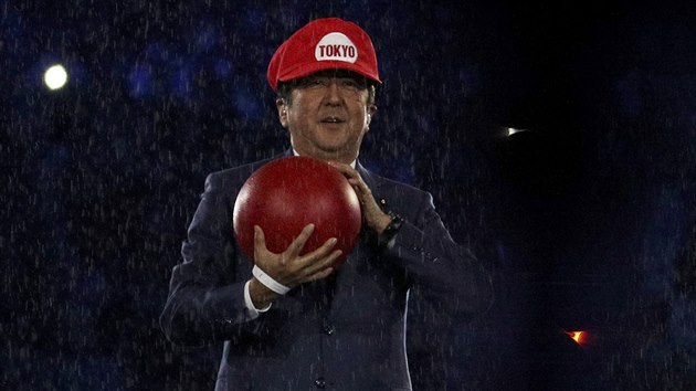 Japonsk premir inzo Abe vystoupil na zvrenm ceremonilu olympidy v Riu de Janeiru coby populrn potaov postavika Super Mario.