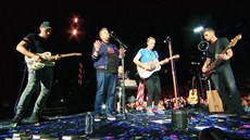 James Corden zazpíval s Coldplay