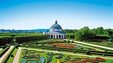 Kvtná zahrada byla v roce 1998 zapsána do seznamu památek UNESCO.