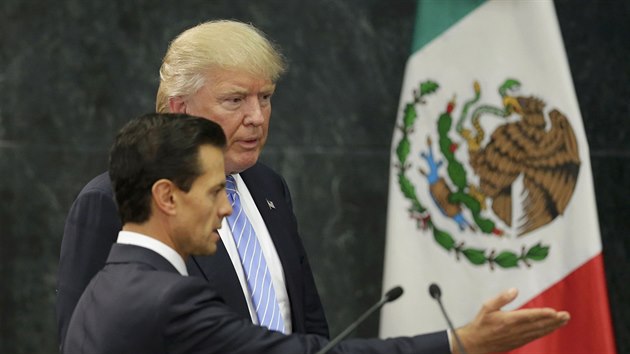 Americk prezidentsk kandidt Donald Trump s mexickm prezidentem Enriquem Peñou Nietem (31. srpna 2016)