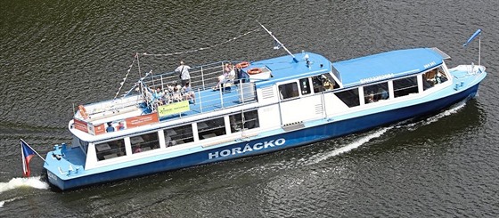 Letošní sezonu zahajuje loď Horácko netradičně bez okružních plaveb kolem Dalešické přehrady.