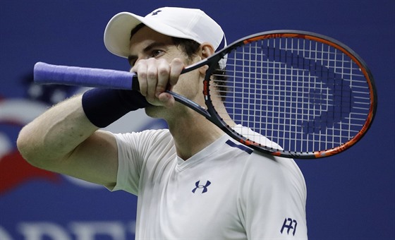 Nespokojený Andy Murray ve tvrtfinále US Open