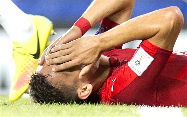 Pavelka se v Turecku vážně zranil. V nominaci ho nahradí Kalvach