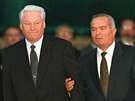 Uzbecký prezident Islam Karimov a jeho ruský protějšek Boris Jelcin (11. října...