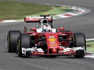 Sebastian Vettel ve Ferrari pi sobotní kvalifikaci na Velkou cenu Itálie.