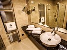 Hotel a kasino jm�nem Victory v Pop�vk�ch se chyst� na otev�en�. Hotel m� 47...
