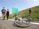 Lidé si mohli prohlédnout poslední nedokonený úsek dálnice D8 mezi Lovosicemi...