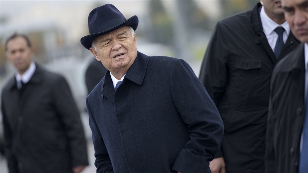 Uzbecký prezident Islam Karimov �eká v Samarkandu na �éfa americké diplomacie...