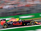 Jezdec Red Bullu Max Verstappen bhem kvalifikace na Velkou cenu Itlie.