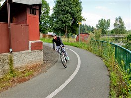 Nepehledn zatka po cest na Kuks je v Jaromi ped pskou plovrnou.