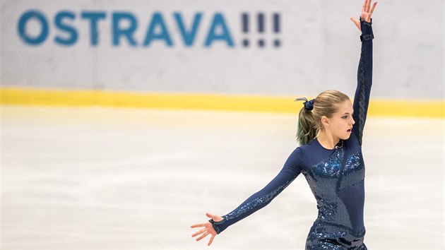 TALENTOVAN KRASOBRUSLAKA. Michaela Lucie Hanzlkov skonila na ISU Junior Grand Prix 2016 na devtm mst.