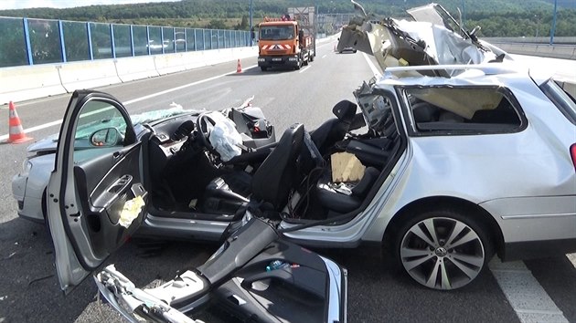 Nehody zkomplikovaly provoz na Praskm okruhu.