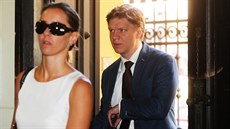 Bývalý pra�ský primátor Tomá� Hude�ek p�ichází na vynesení rozsudku v kauze...