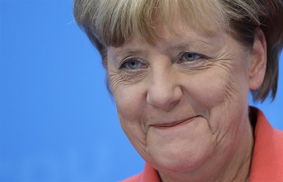 Angela Merkelová vysvtlovala na tiskové konferenci propad CDU ve volbách v...