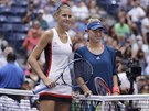 Karolína Plíková se fotí s Angelique Kerberovou ped finále tenisového US Open.