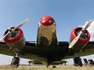 Hor�ck� leteck� den na dr�ze v jihlavsk� ��sti Hen�ov. Na sn�mku stroj Elektra...