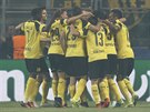 Radost fotbalist Dortmundu v utkání Ligy mistr na Legii Varava.