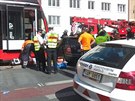 V Praze 10 se stetlo auto s tramvají (12.9.2016).