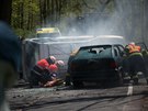 V roce 2015 policie vyetovala 140 dopravních nehod spojených s poárem auta....