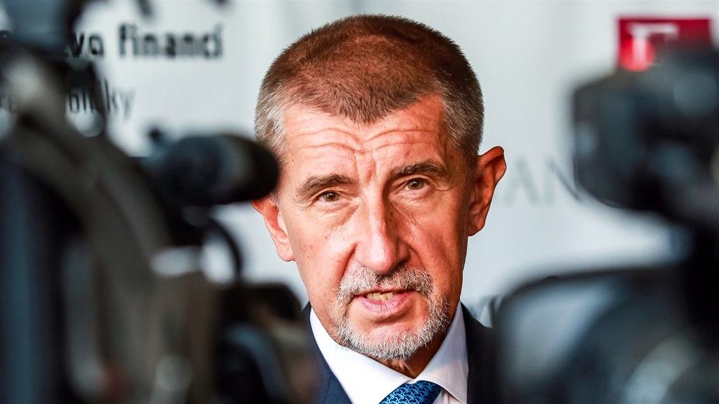 Babi�ovy firmy neusp�ly s �ádostí o p�echod do jednodu��í verze EET.