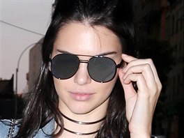 Ležérní verze podle modelky Kendall Jennerové je ideální na druhý den po mytí....