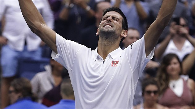 Novak Djokovi slav postup do finle tenisovho US Open.
