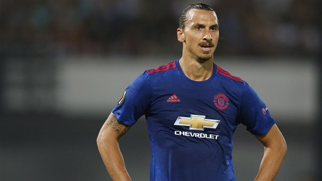 DISAPPOINTMENT. Manchester United with striker Zlatan Ibrahimović lost...