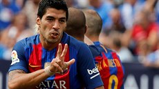 Útoník Barcelony Luis Suárez se raduje z gólu do sít fotbalist Leganes.