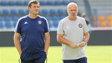 Michal Bílek (vpravo) a Michal Hipp na tréninku jihlavských fotbalist�
