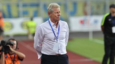 Zamy�lený ostravský trenér Vlastimil Petr�ela