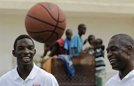 Na akci Basketball Without Borders do senegalského Dakaru v roce 2010 zavítali...