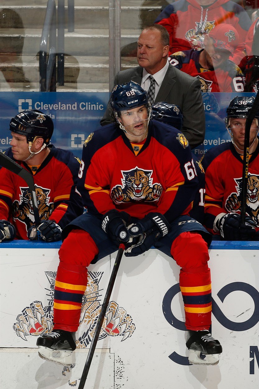 Gerard Gallant (naho�e) p�evzal Florida Panthers v �ervnu 2014 a výrazn� je...