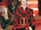 Kolekce Alexandera McQueena pro znaku Givenchy, podzim - zima 1997