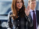 Vévodkyn Kate na návtv Skotska v roce 2013. I ona po vzoru své tchyn jezdí...
