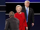 Trump a Clintonov po skonen debaty (27. z 2016)